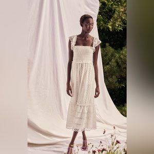 Saylor Elin Maxi Dress NWT White Smocked NWT sz s